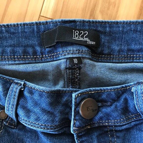 Upcycled Patchwork Jeans 1822, Size 10: Reworked Cropped Ankle Pants White Stars - Picture 5 of 13